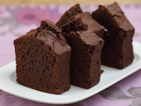 Шоколадный брауни - пошаговые рецепты приготовления с какао, вишней или творогом с фото