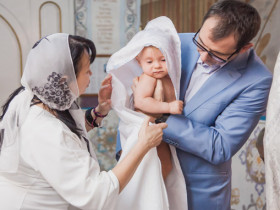 Можно ли крестить ребенка в пост
