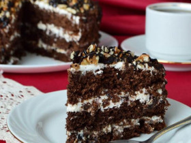 Торт с черносливом - как приготовить бисквитный, сметанный или медовый по пошаговым рецептам с фото