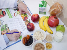 Гипоаллергенная диета для детей и взрослых - список разрешенных и запрещенных продуктов, меню на неделю
